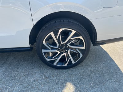 2027 Lincoln Navigator L Reserve