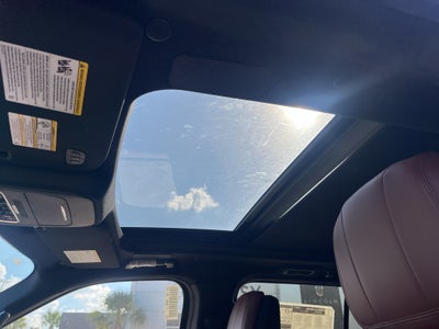 2027 Lincoln Navigator L Reserve