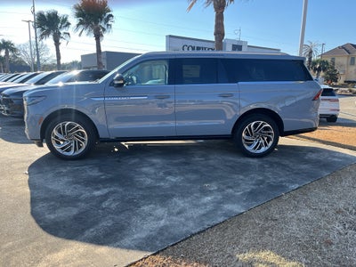 2026 Lincoln Navigator L Reserve