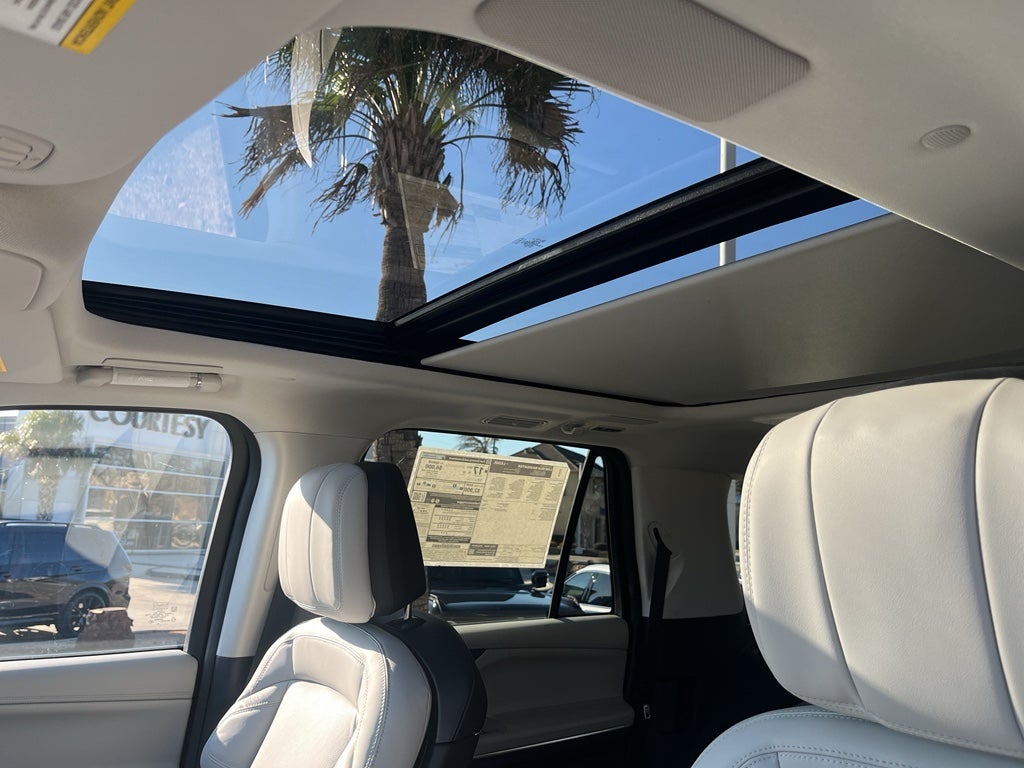 2026 Lincoln Navigator L Reserve