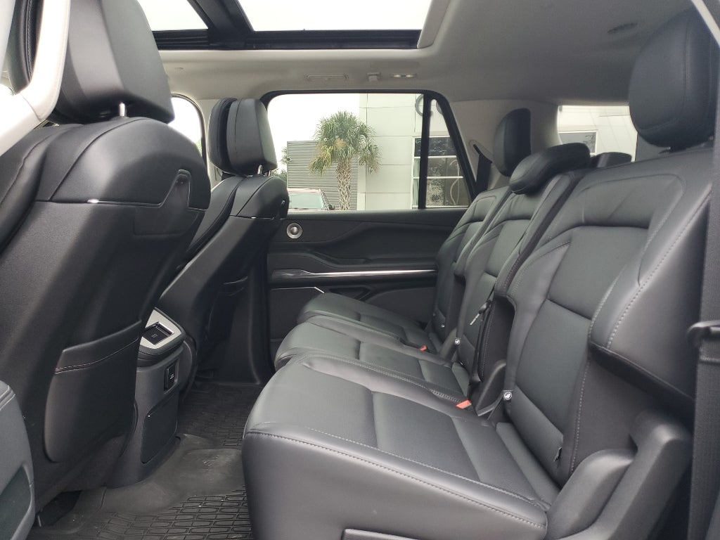 2025 Lincoln Navigator L Reserve