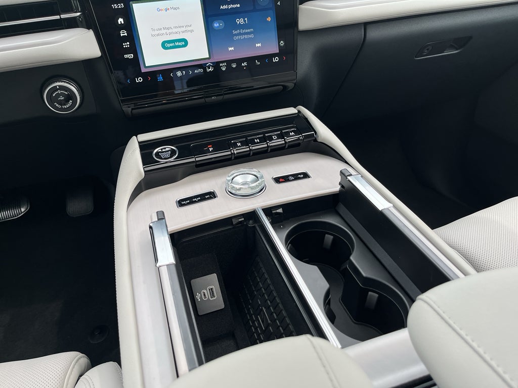 2026 Lincoln Navigator L Reserve