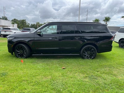 2026 Lincoln Navigator L Reserve