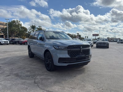 2025 Lincoln Navigator L Reserve