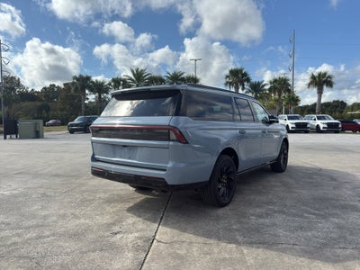 2025 Lincoln Navigator L Reserve