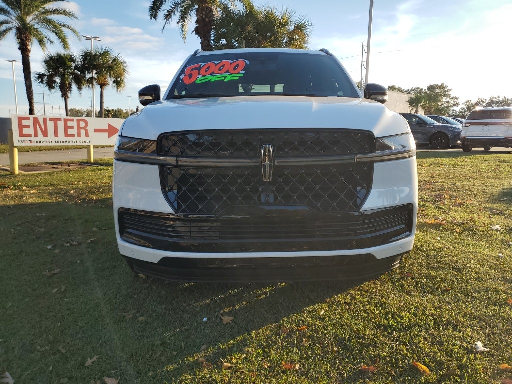 2025 Lincoln Navigator L Reserve