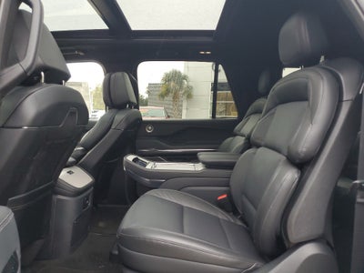 2025 Lincoln Navigator L Reserve