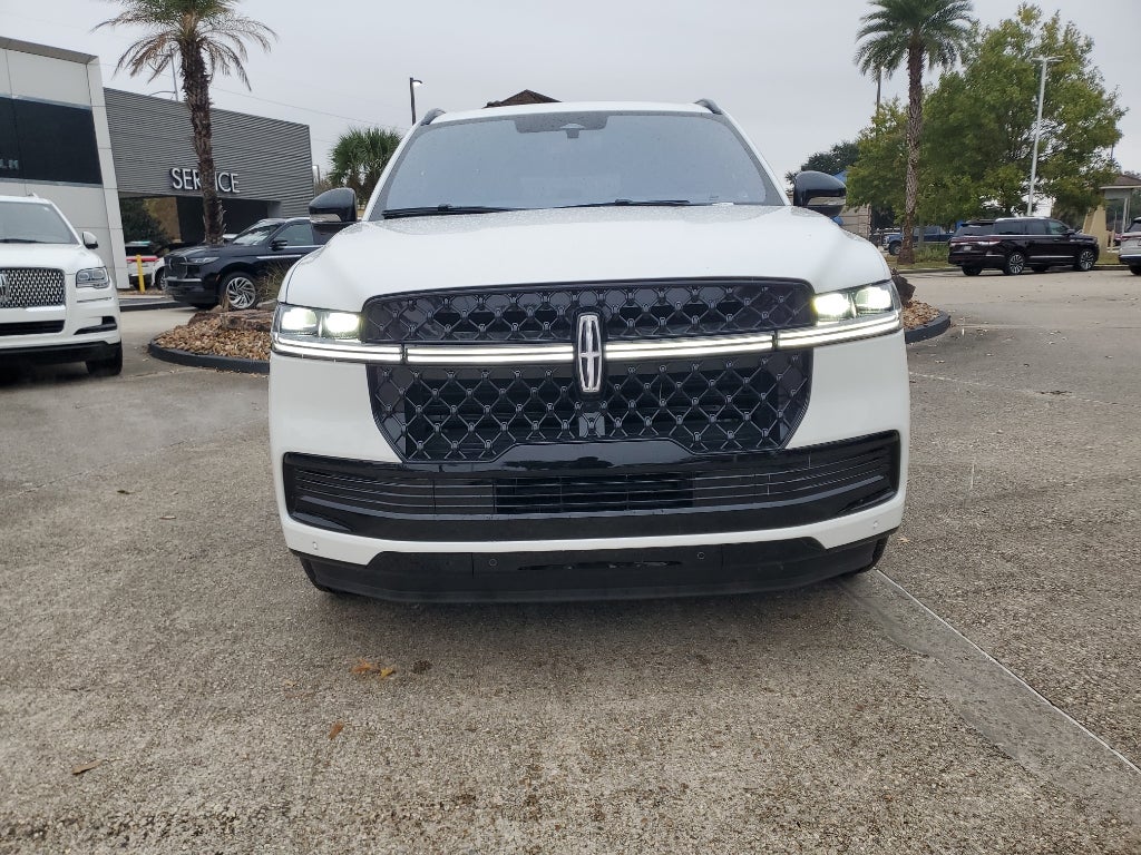 2025 Lincoln Navigator L Reserve