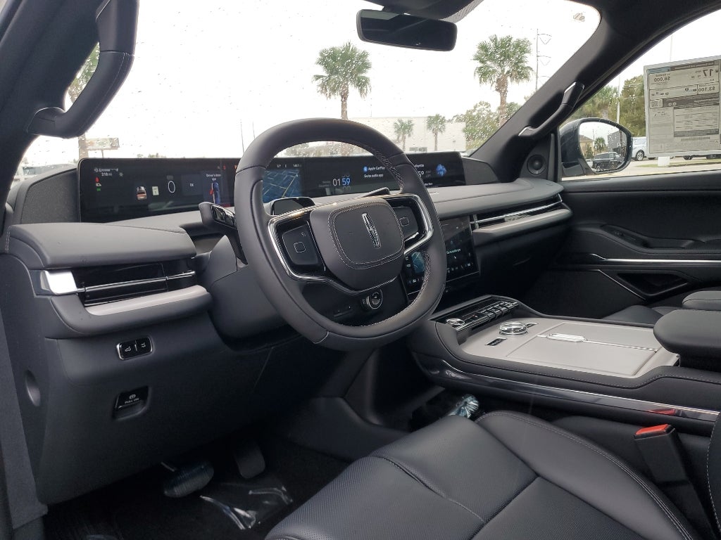 2025 Lincoln Navigator L Reserve