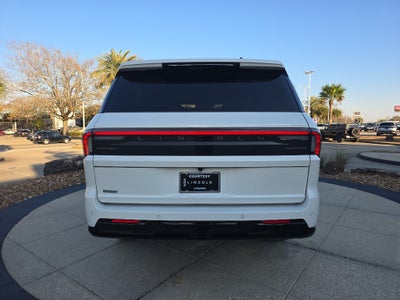 2026 Lincoln Navigator L Reserve