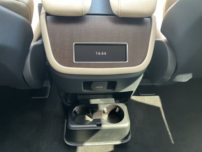 2027 Lincoln Navigator L Reserve