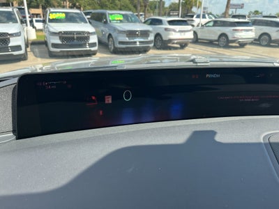 2027 Lincoln Navigator L Reserve