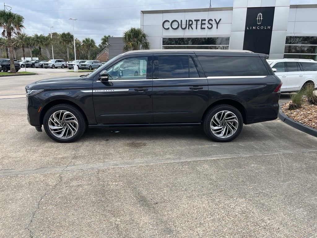 2026 Lincoln Navigator L Reserve