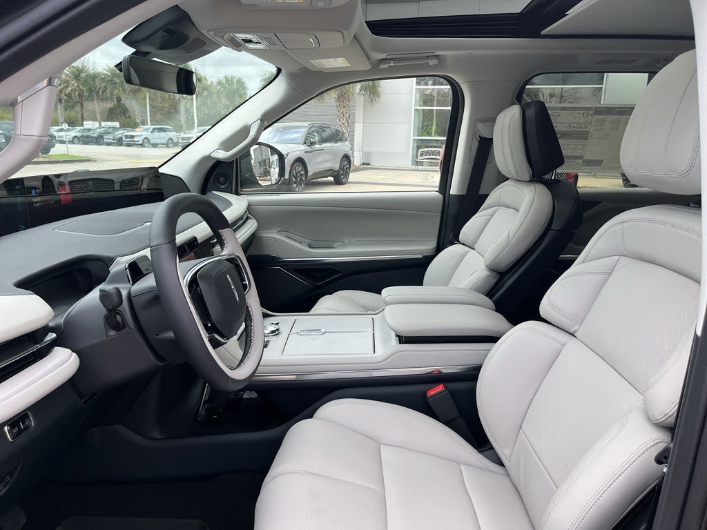 2026 Lincoln Navigator L Reserve