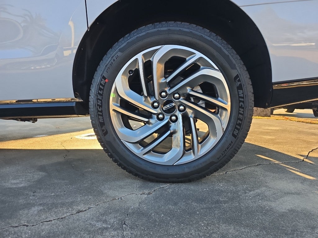 2026 Lincoln Navigator L Reserve