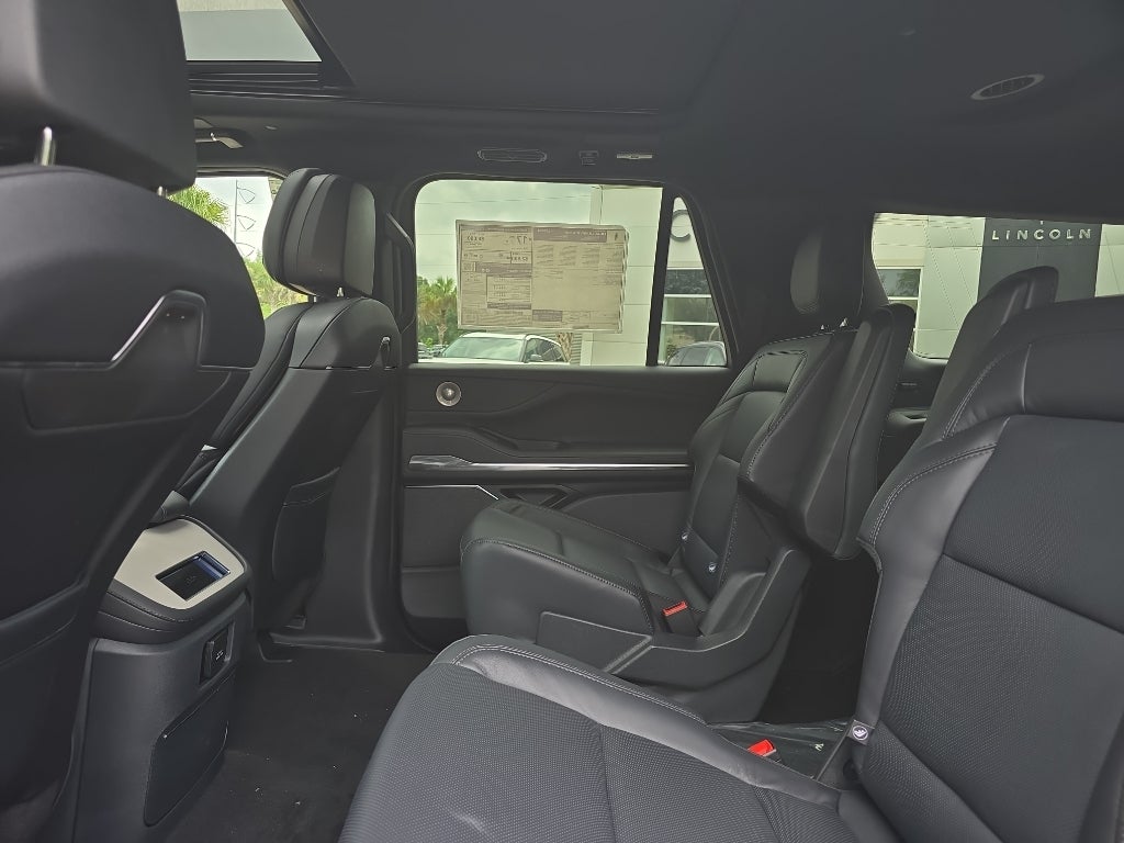 2026 Lincoln Navigator L Reserve