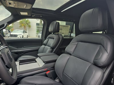 2026 Lincoln Navigator L Reserve