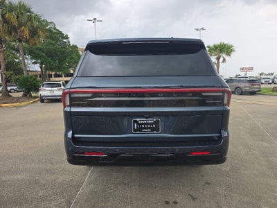 2026 Lincoln Navigator L Reserve
