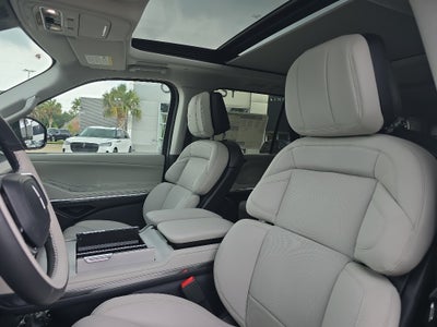 2026 Lincoln Navigator L Reserve