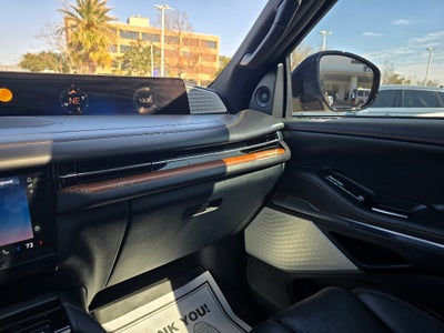 2025 Lincoln Navigator L Black Label