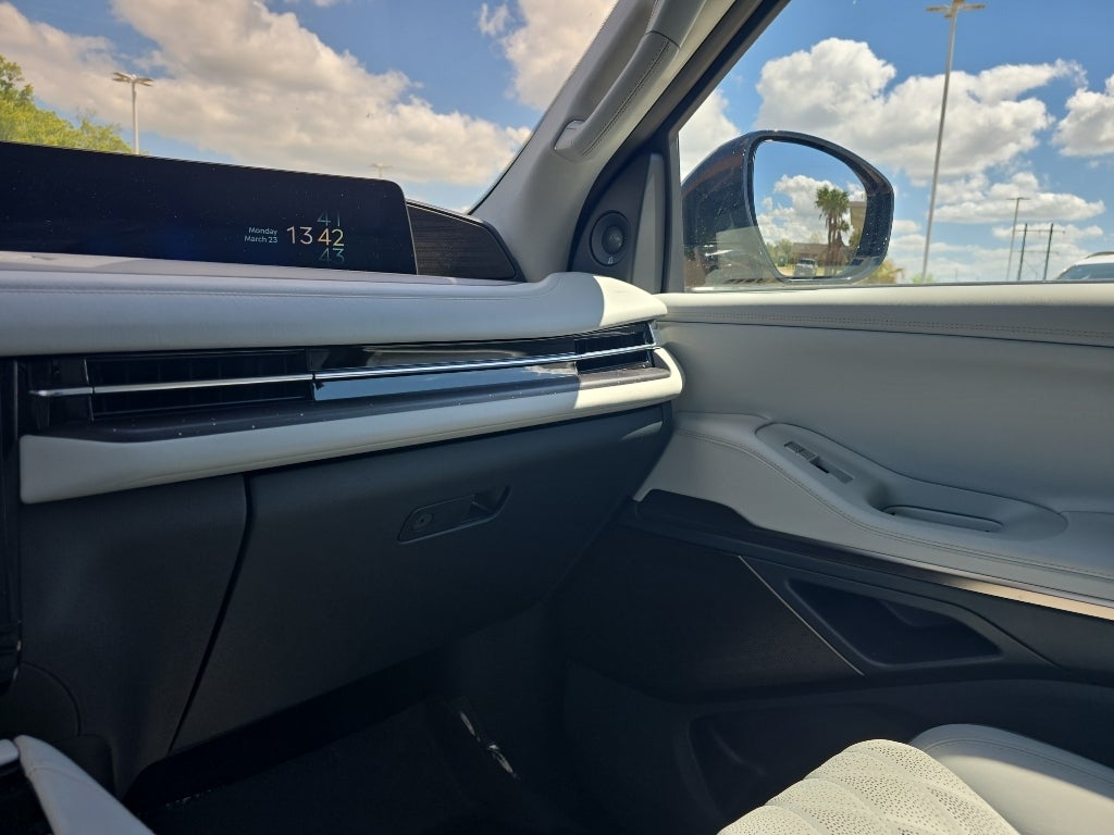 2025 Lincoln Navigator L Black Label