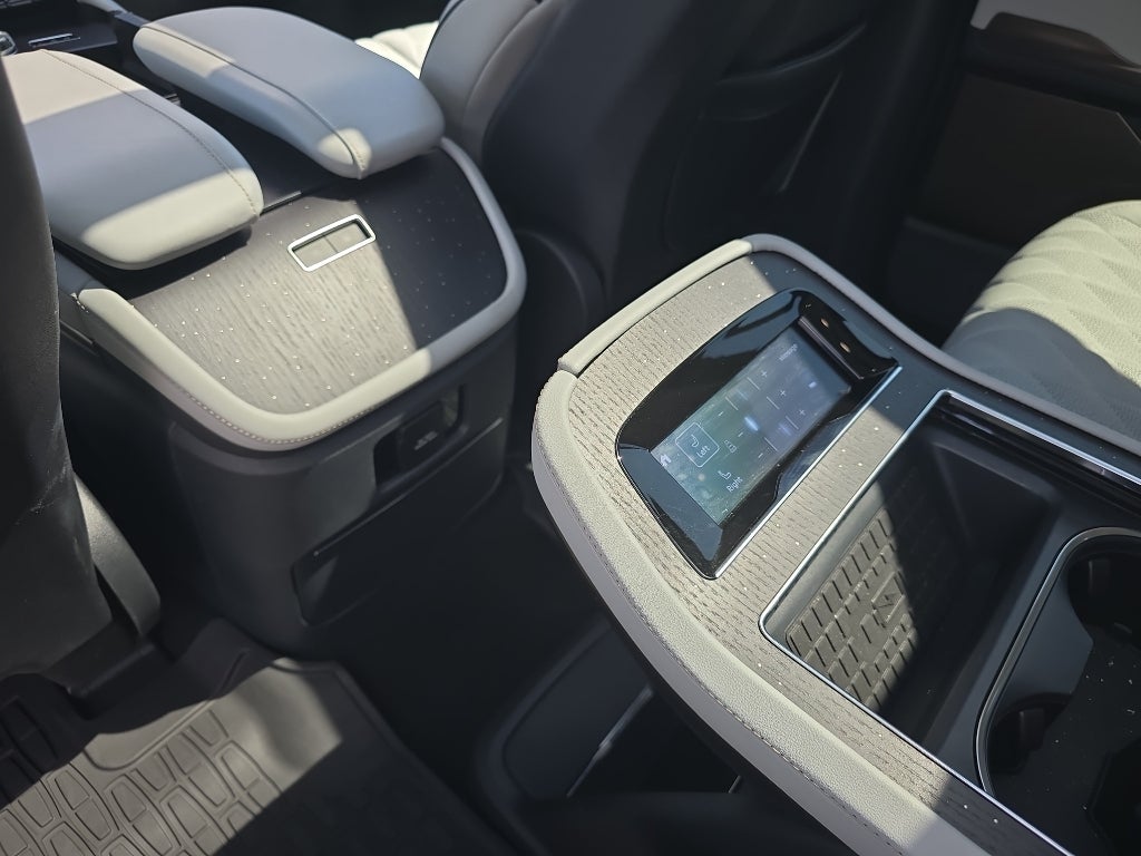 2025 Lincoln Navigator L Black Label