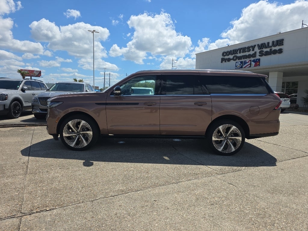 2025 Lincoln Navigator L Black Label