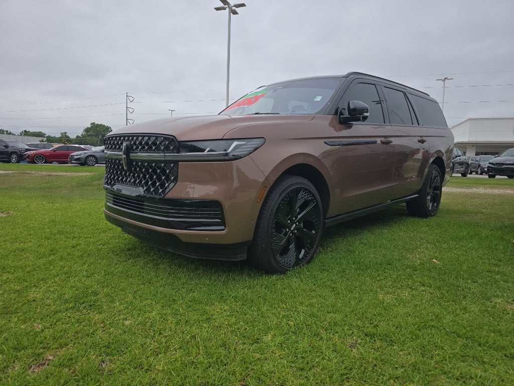 2025 Lincoln Navigator L Black Label
