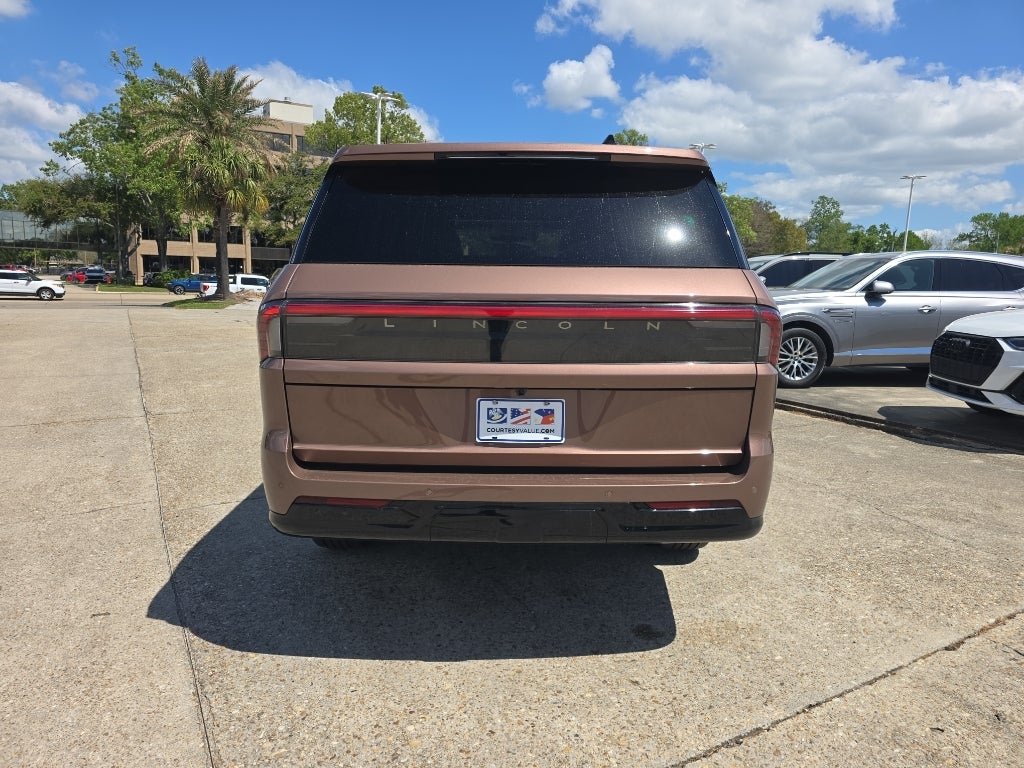 2025 Lincoln Navigator L Black Label