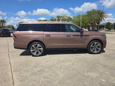 2025 Lincoln Navigator L Black Label