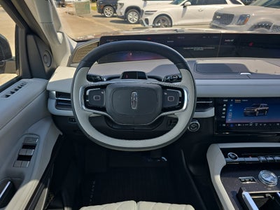 2025 Lincoln Navigator L Black Label
