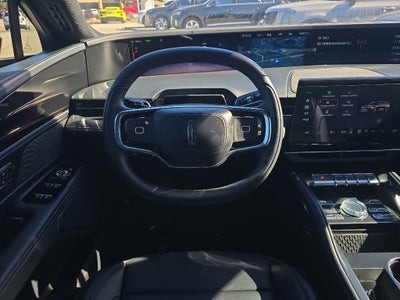 2025 Lincoln Nautilus Premiere Jet Package