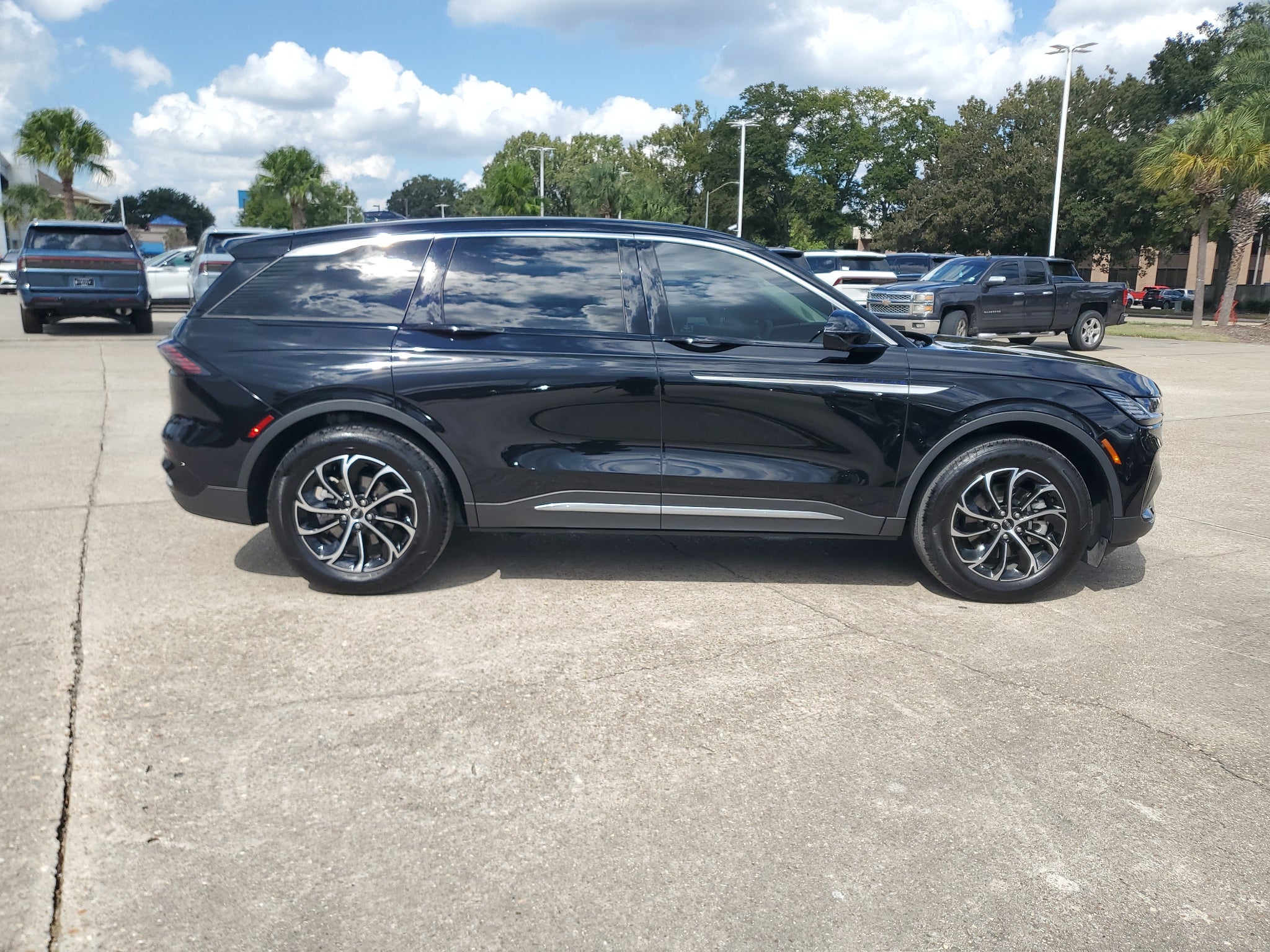 2025 Lincoln Nautilus Premiere