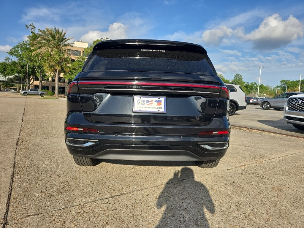 2025 Lincoln Nautilus Reserve