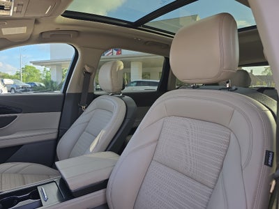 2025 Lincoln Nautilus Reserve