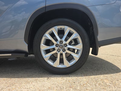 2022 Toyota Highlander Limited