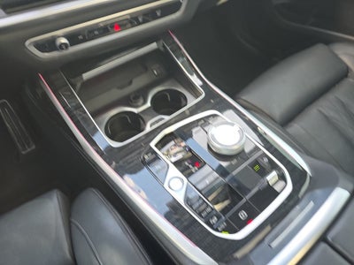 2023 BMW X7 xDrive40i M-Sport