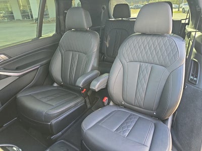 2023 BMW X7 xDrive40i M-Sport