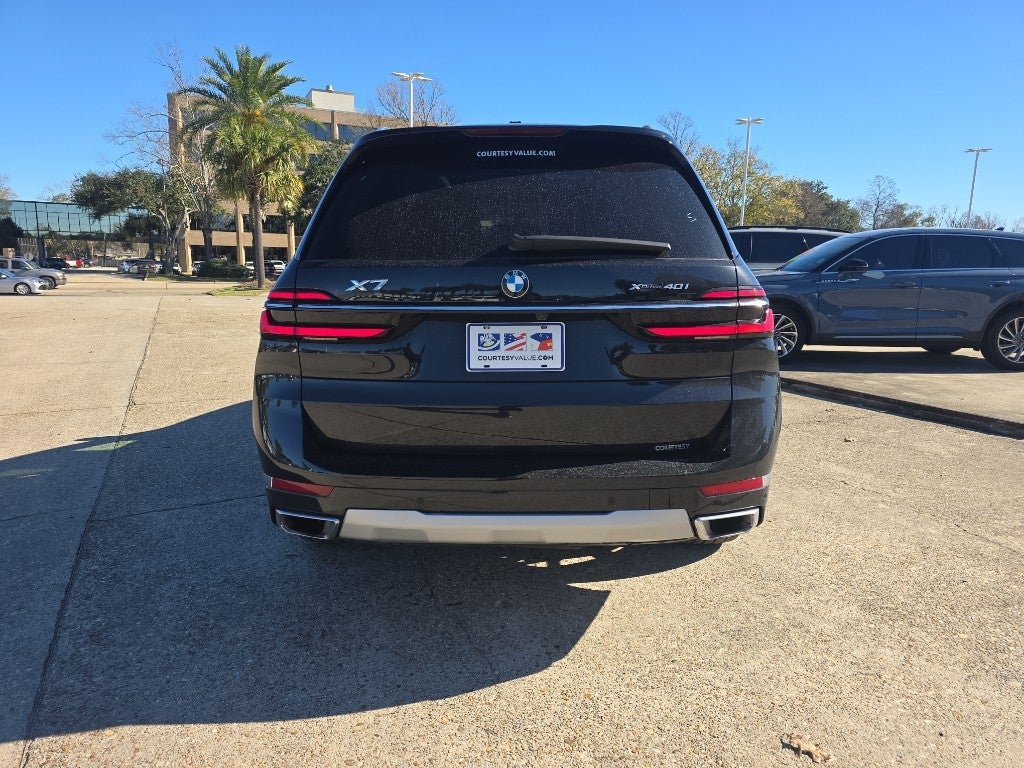 2024 BMW X7 xDrive40i
