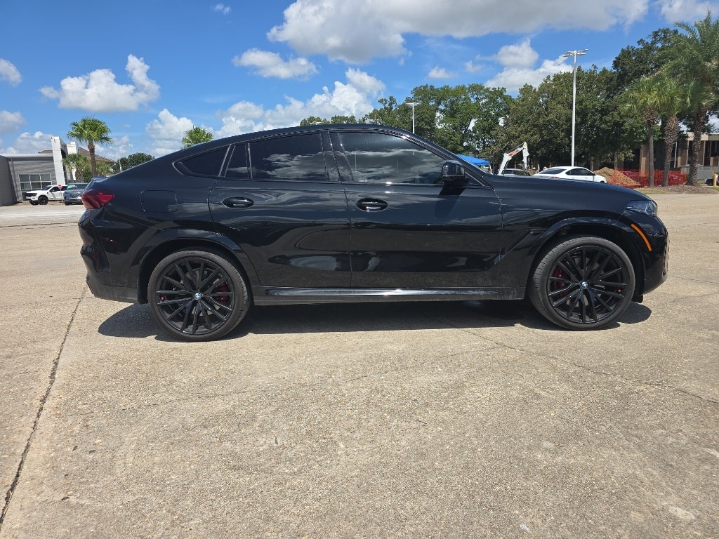 2025 BMW X6 M60i
