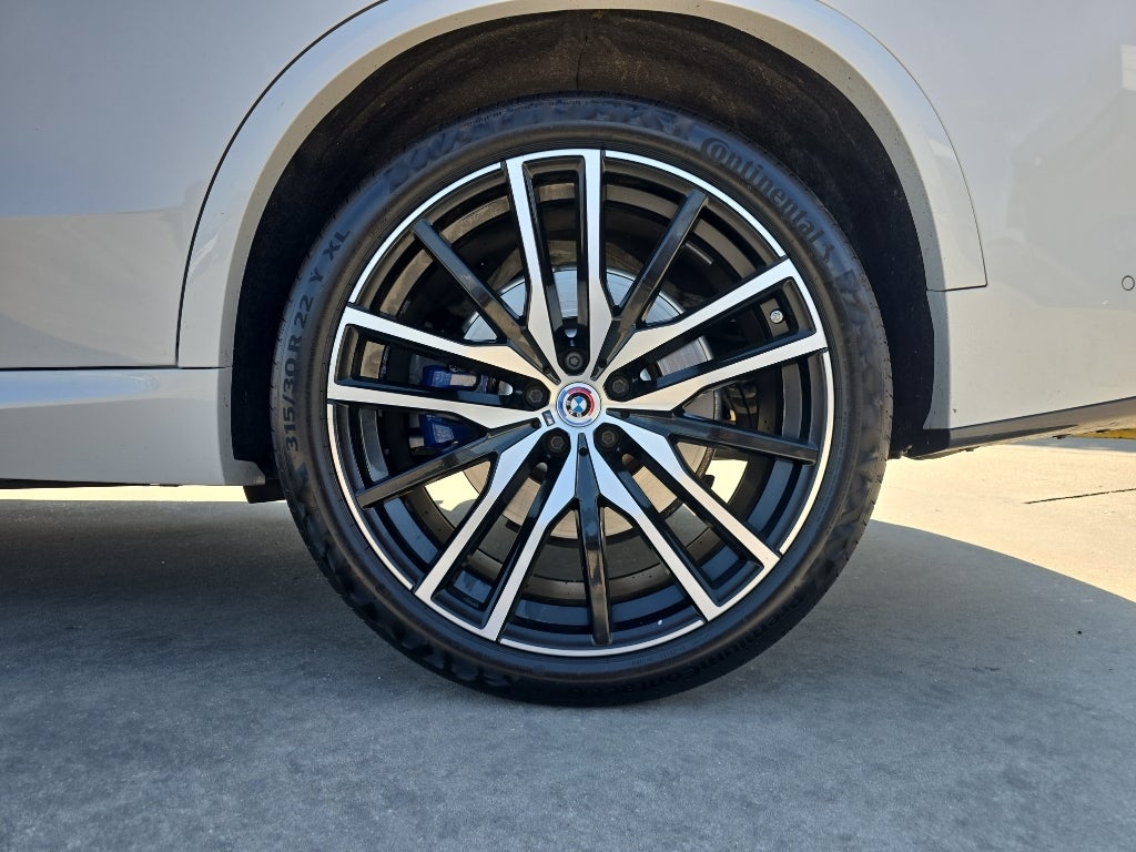 2023 BMW X5 M50i M-Sport