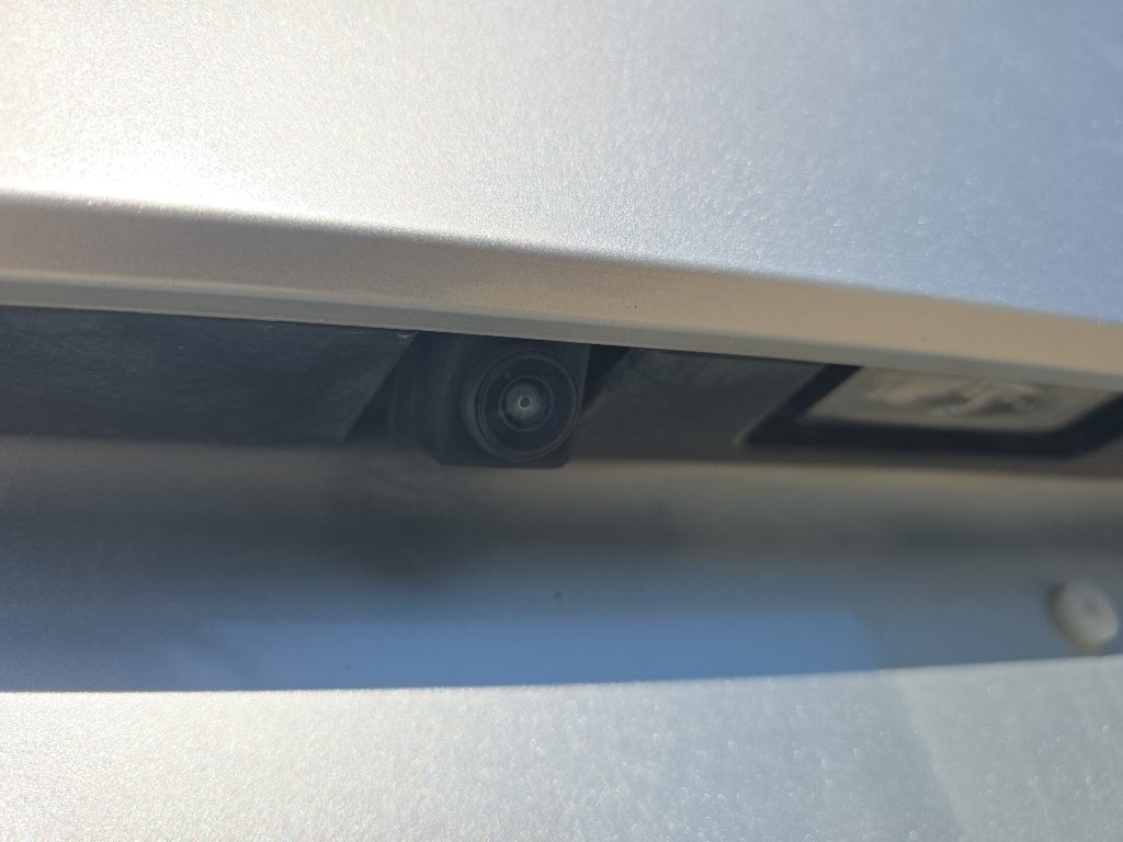 2025 Mitsubishi Outlander Base