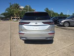 2025 Mitsubishi Outlander Base