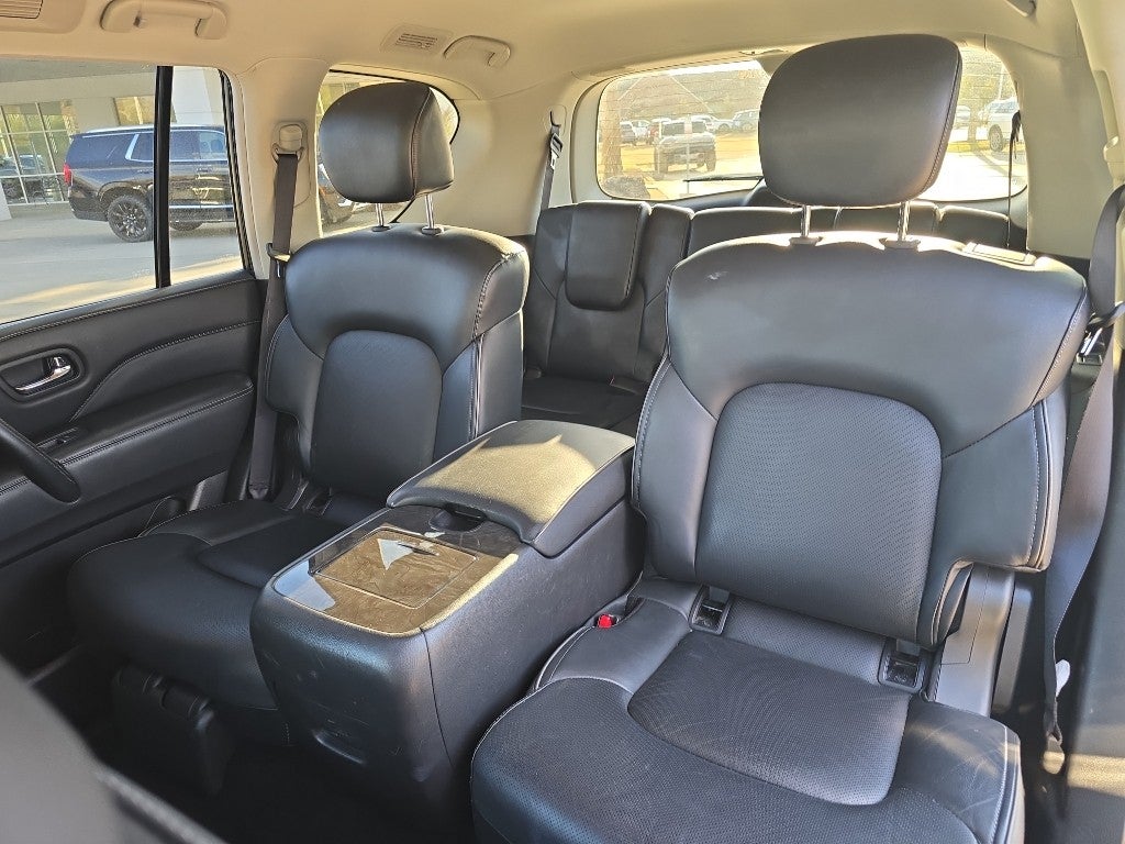 2024 INFINITI QX80 LUXE
