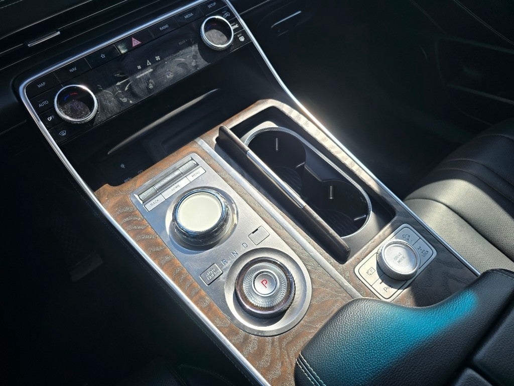 2024 Genesis GV80 2.5T (A8)