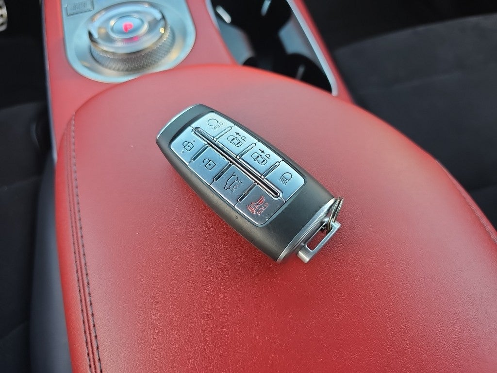 2022 Genesis GV70 3.5T Sport Prestige