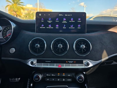 2023 Kia Stinger GT2