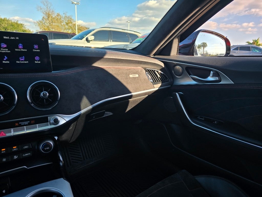 2023 Kia Stinger GT2