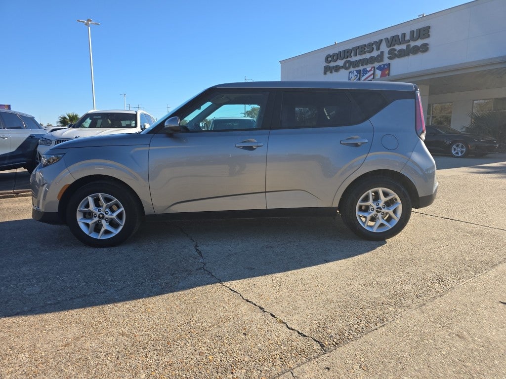 2024 Kia Soul LX