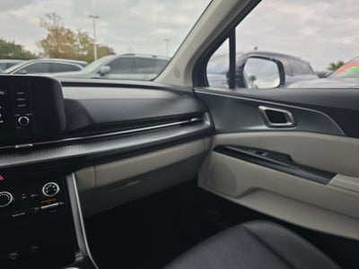 2023 Kia Carnival LX